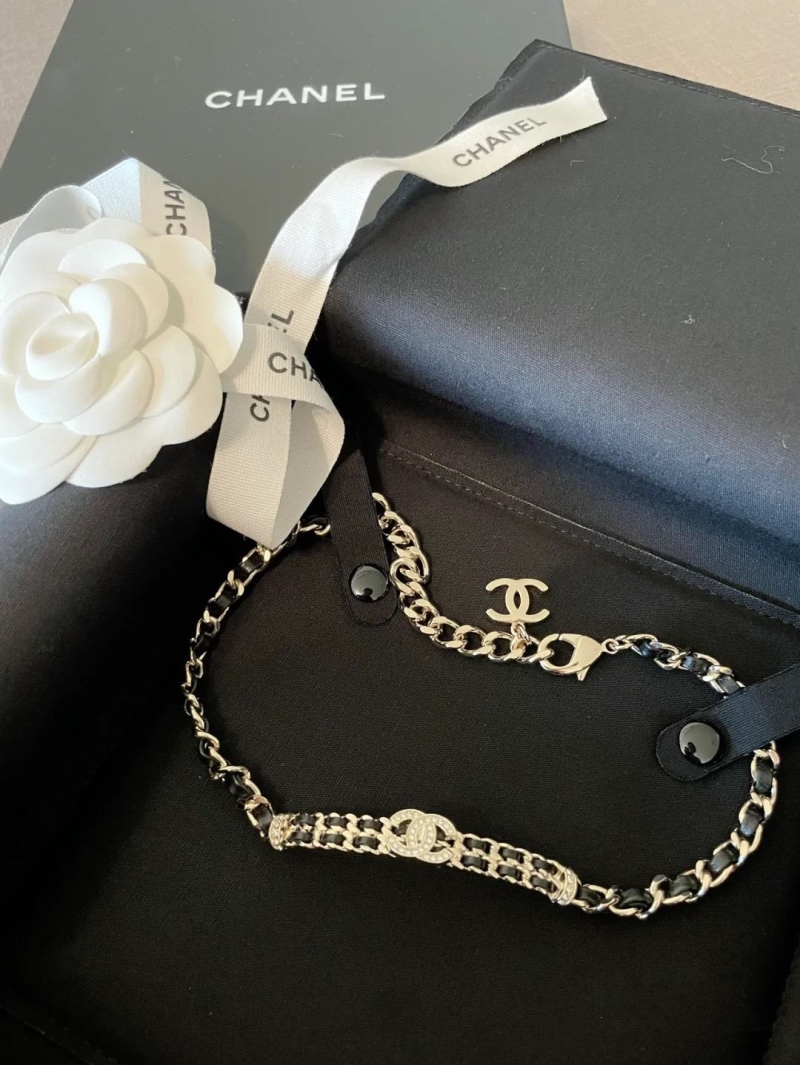 Ch**el necklaces